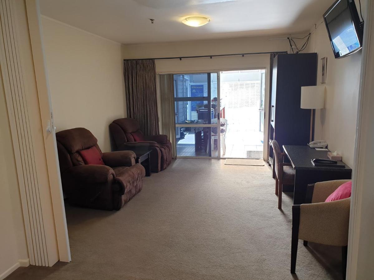 At Eden Park Motel Auckland Dış mekan fotoğraf